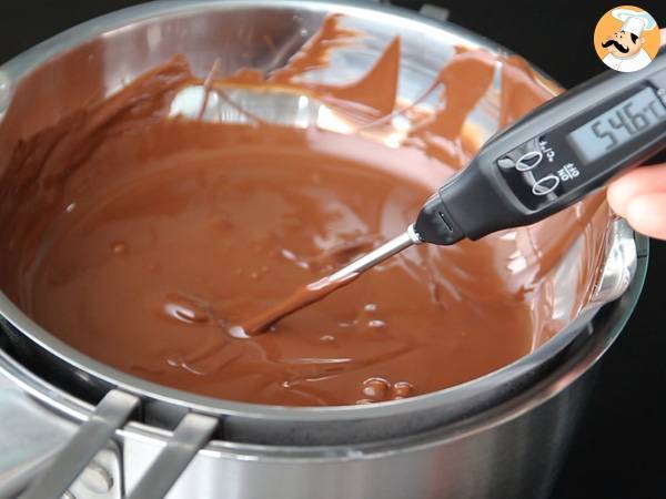 Oeufs en chocolat de Pâques - Préparation etape 2