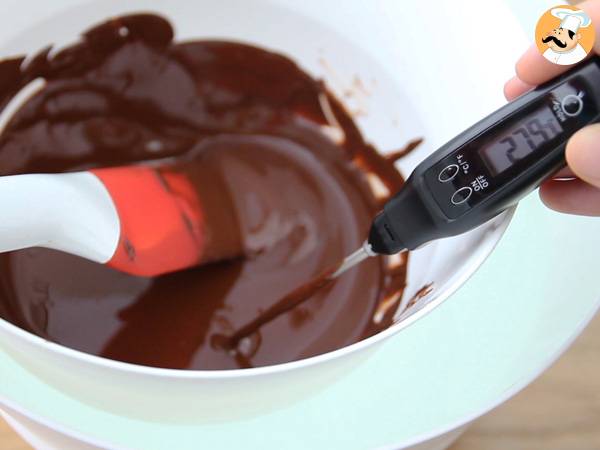 Oeufs en chocolat de Pâques - Préparation etape 4