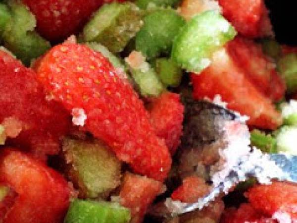 CONFITURE de FRAISES et RHUBARBE - Préparation etape 4