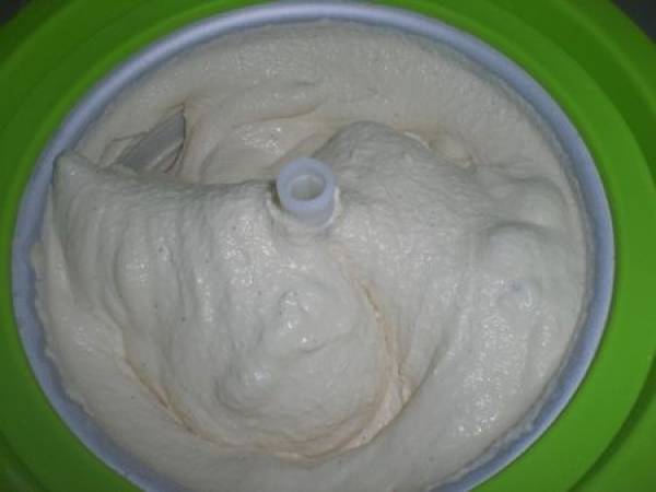 GLACE AU RHUM/RAISINS - Préparation etape 6