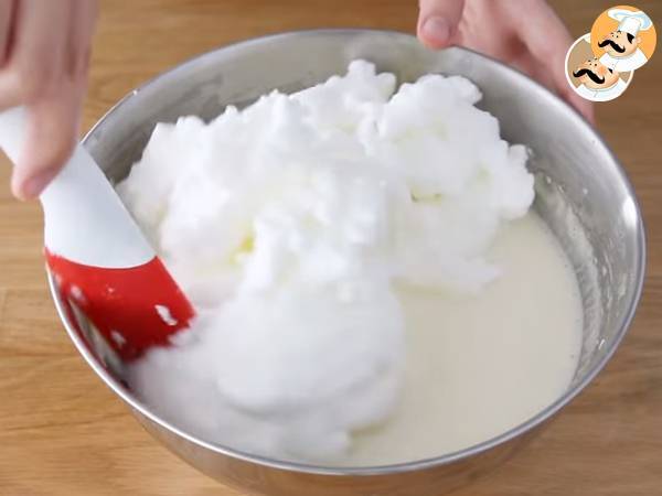 Gâteau magique à la vanille pas à pas et vidéo - Préparation etape 7