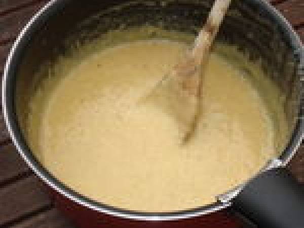 Galette Frangipane Poires et Chocolat fondu + pâte feuilletée inversée - Préparation etape 3