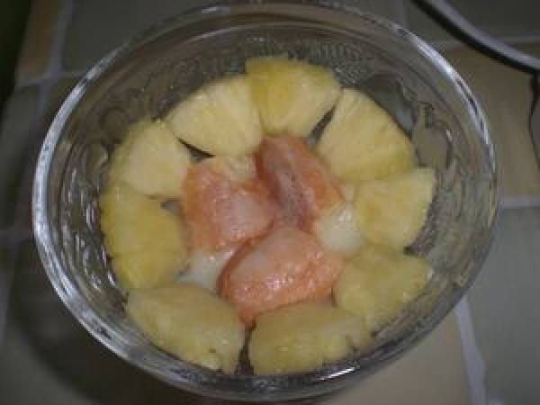 COUPE TIRAMISU A L'ANANAS FRAIS - Préparation etape 2