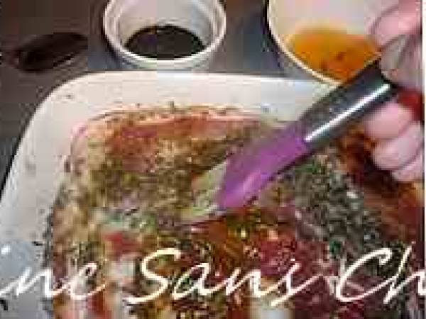 Rouelle de porc laquée au miel, thym et romarin. - Préparation etape 4