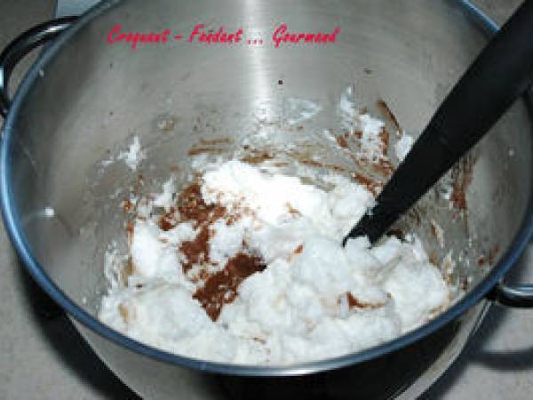 PAVÉ DOUBLE CHOCOLAT au COINTREAU - Préparation etape 2