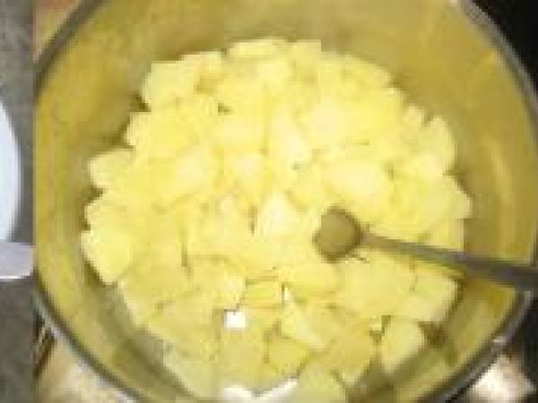 Omelette cake aux petits pois et pomme de terre - Préparation etape 2