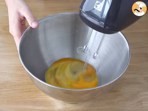 Pancakes aux pépites de chocolat - Préparation etape 1