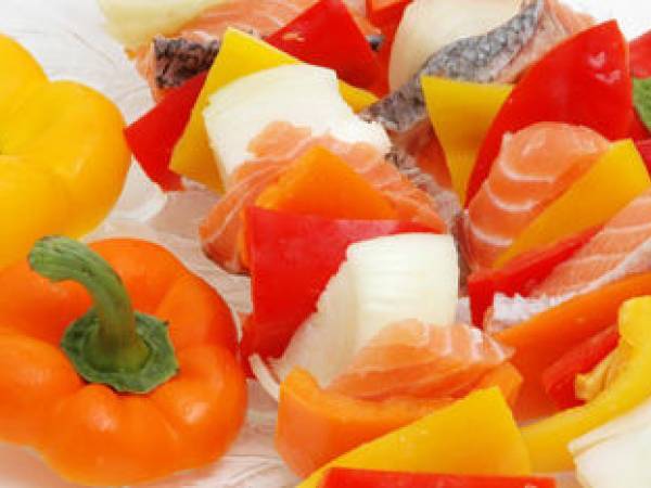 Brochettes de poisson et sa sauce au citron - Préparation etape 1