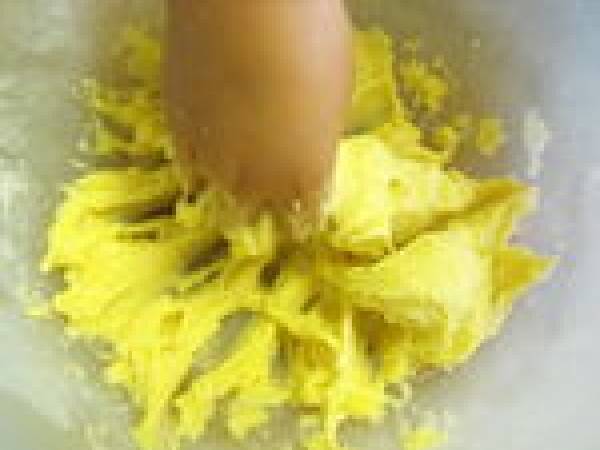 Tarte aux quetsches et à la frangipane - Préparation etape 2