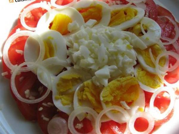 Salade de Tomates au Thon Frais - Préparation etape 3