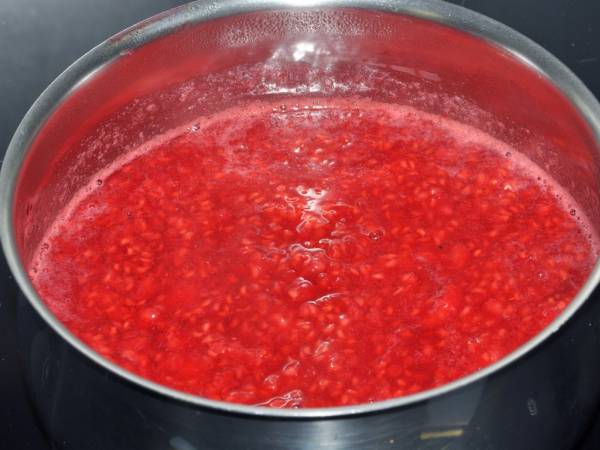 Bavarois à la framboise (IG bas) - Préparation etape 2