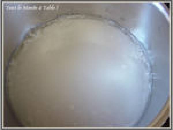 Crème renversée à la pistache et au caramel - Préparation etape 1