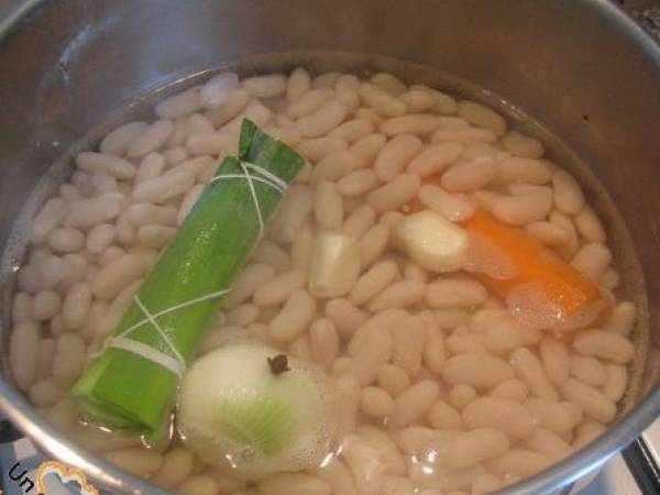 Langues d'Agneau Braisées aux Mogettes - Préparation etape 3