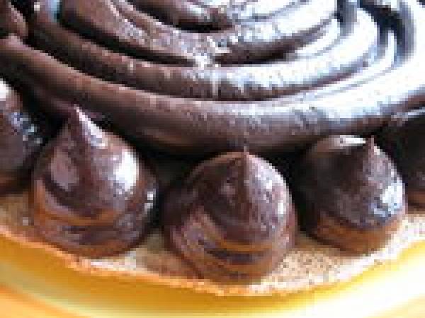 Dacquoise au chocolat et aux noisettes - Préparation etape 7