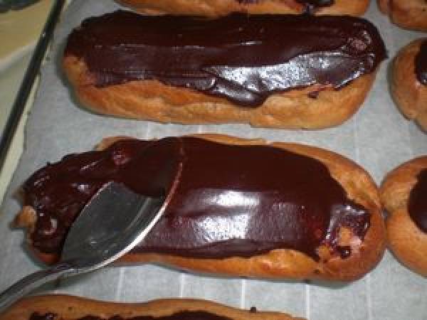 ECLAIRS AU CHOCOLAT ET AU CAFE - Préparation etape 7