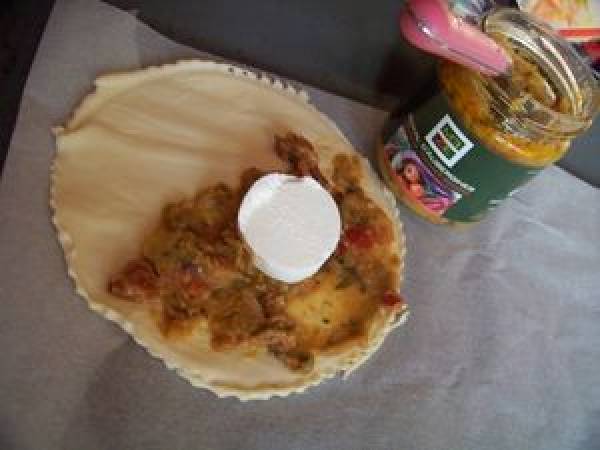 Petits chaussons farcis au royal d'aubergine et fromage de chévre!! - Préparation etape 3