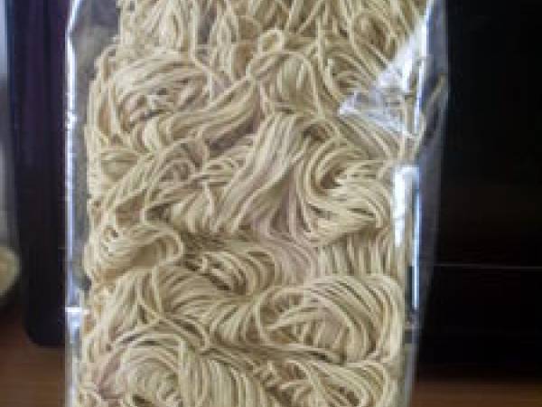 Nouilles chinoises sautées aux légumes et boeuf - Préparation etape 1