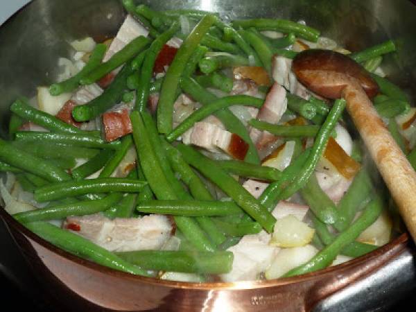 Haricots verts, poires et lard - Bohnen, Speck und Birnen - Préparation etape 5