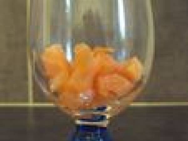 Verrines d'avocat au saumon fumé et crevettes - Préparation etape 1