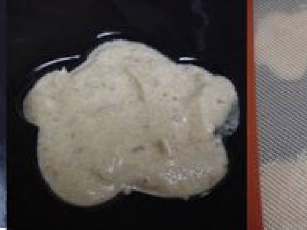 Petits bavarois poire-spéculos sur praliné feuilleté - Préparation etape 3