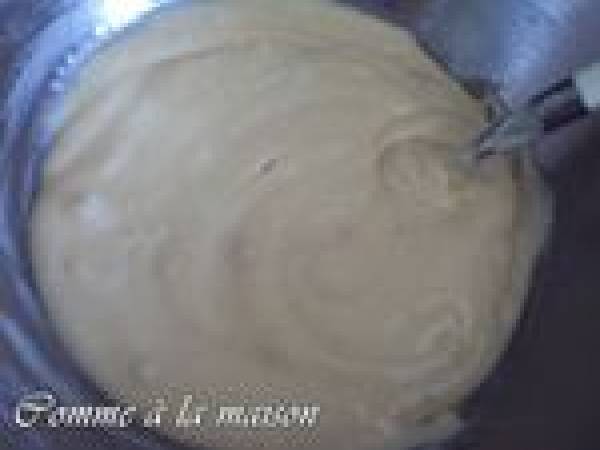 Gâteau aux pommes sans oeufs - Préparation etape 1