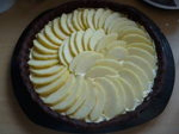 Tarte gourmande au chocolat et aux pommes - Préparation etape 6
