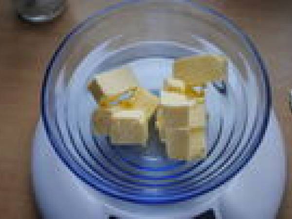 COURONNE BRIOCHÉE DES ROIS - Préparation etape 3