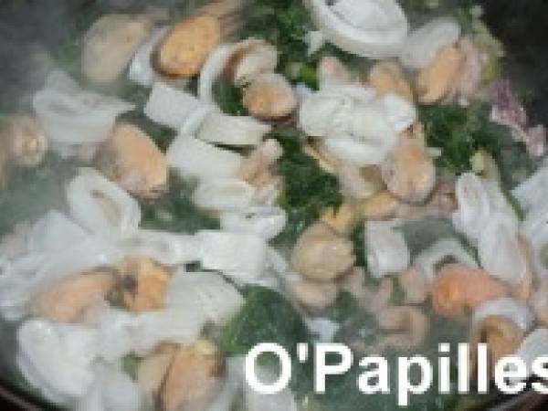 Fruits de mer à la sauce épinard - Préparation etape 4