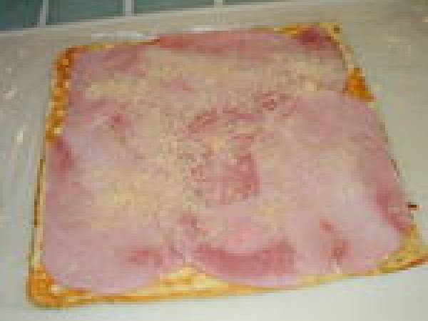 Omelette roulée au jambon, simple, mais joli! - Préparation etape 3