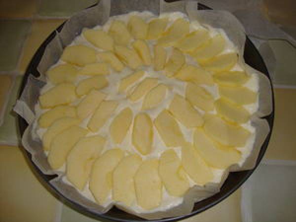 GATEAU AUX POMMES FACON CHEESECAKE - Préparation etape 5