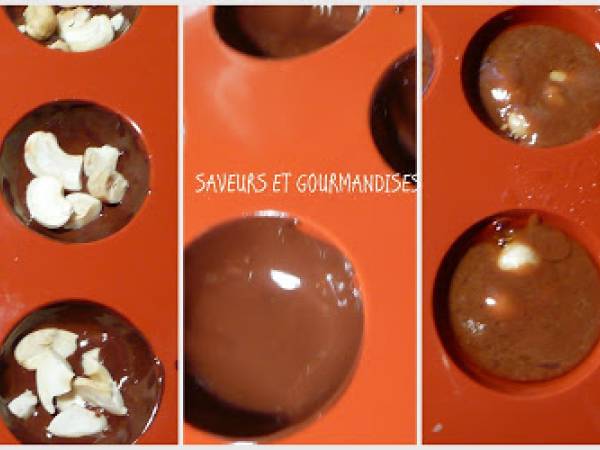 BOUCHEES DE CHOCOLAT AUX NOIX DE CAJOU ET CARAMEL. - Préparation etape 5
