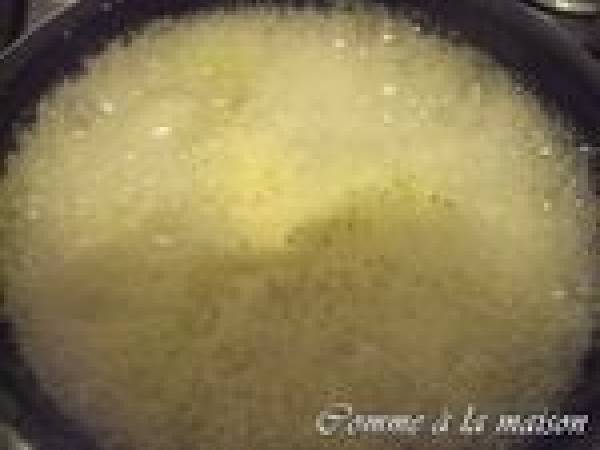 Ravioles au bouillon et aux champignons - Préparation etape 2