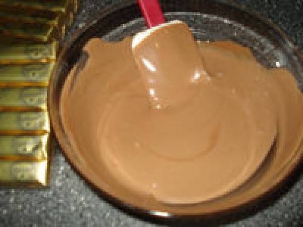 Mousse aux spéculoos sur pailletée feuilletine - Préparation etape 1