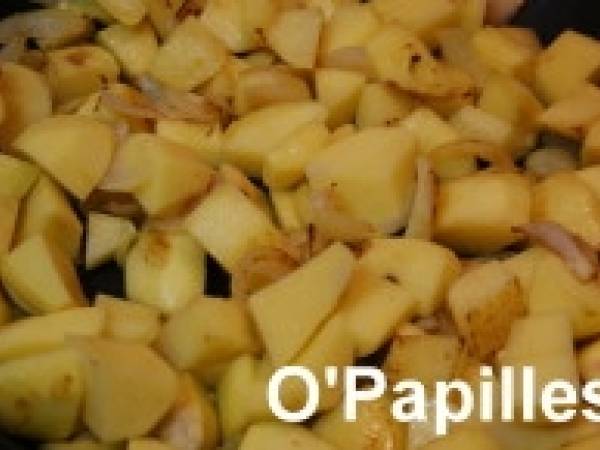 Pommes de terre rouge, poireaux et carottes braisés - Préparation etape 1