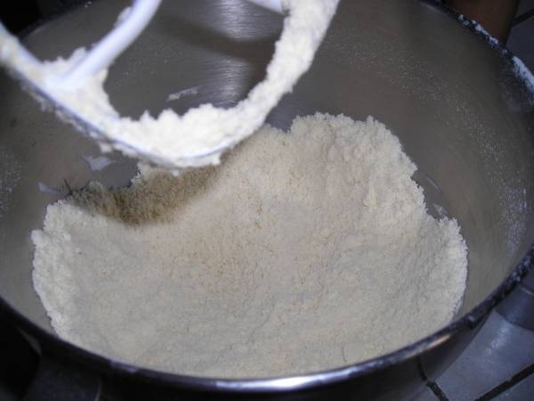 Tarte aux pommes et pralin - Préparation etape 1