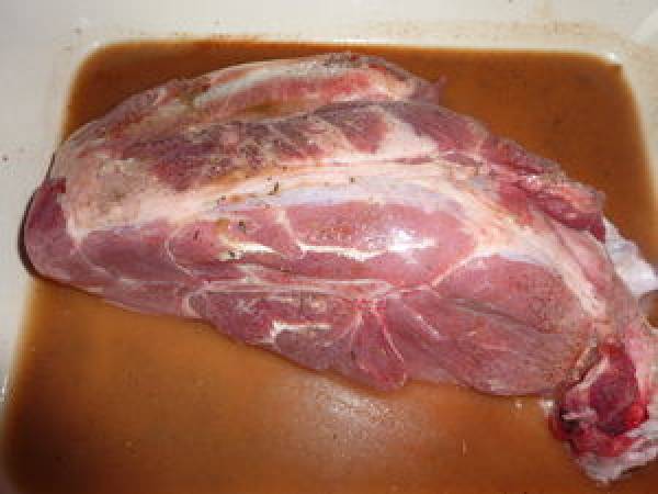 Palette de porc et sa sauce au beaujolais et parmesan - Préparation etape 2