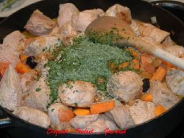 BOURGUIGNON de VEAU aux OLIVES - Préparation etape 7