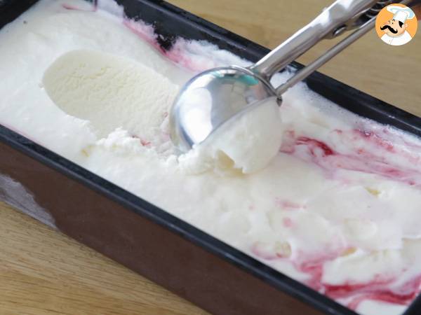 Glace au yaourt et à la framboise - Préparation etape 12