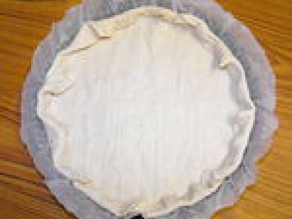 Tarte fine pommes de terre, jambon cru et parmesan - Préparation etape 2