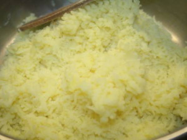 Croquettes de pommes de terre aux oignons et parmesan - Préparation etape 2