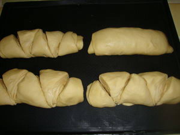 PAIN/BRIOCHE BULGARE TOURNESOL - Préparation etape 6