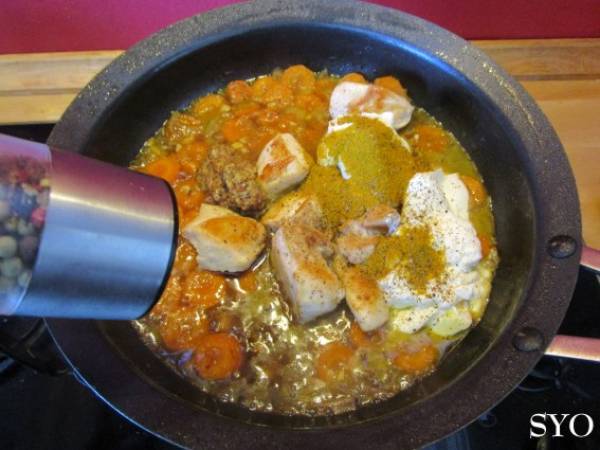 Le Poulet sauté à la Crème de Massalé du Petit Bistro - Préparation etape 4