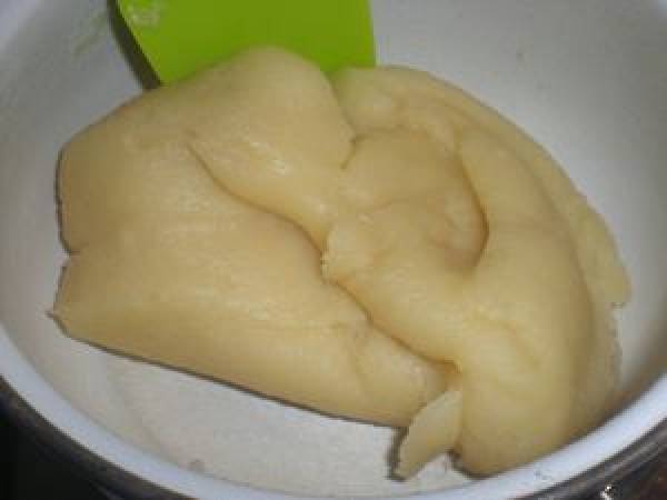 GLANDS A LA CREME PATISSIERE - Préparation etape 2