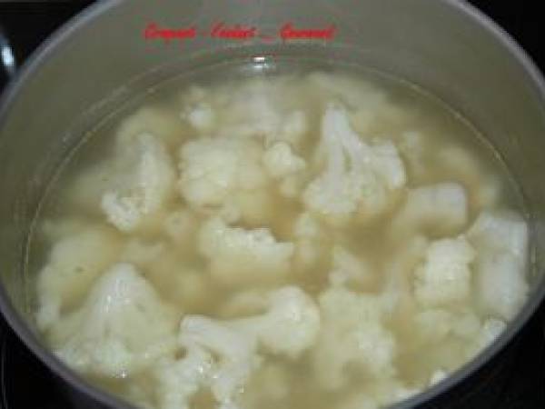 CRÈME de CHOU-FLEUR au PARMESAN - Préparation etape 2
