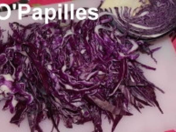 Salade de chou rouge aux pommes - Préparation etape 2