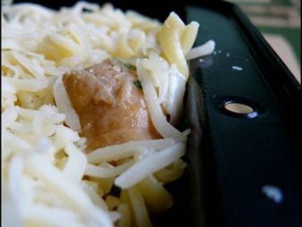 Gratin de pâtes aux poireaux et saucisses de poulet - Préparation etape 5