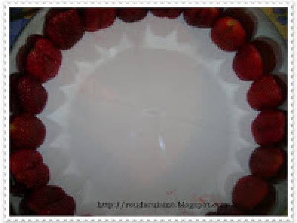 Fraisier à la crème diplomate - Préparation etape 7