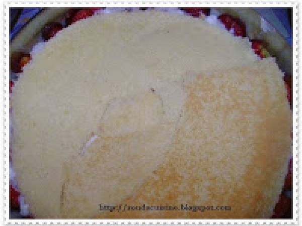 Fraisier à la crème diplomate - Préparation etape 10