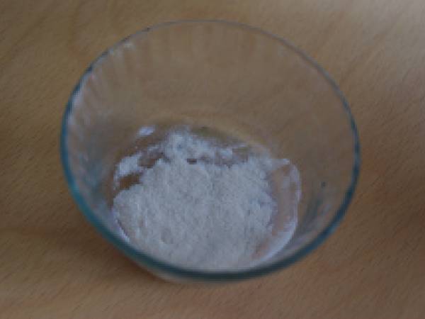 Panna cotta à la vanille et son coulis de fraises - Préparation etape 1