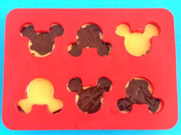 Muffins marbrés Mickey - Préparation etape 4